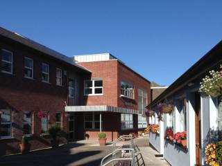 Colegios de Irlanda - Colaiste Rís - Dundalk