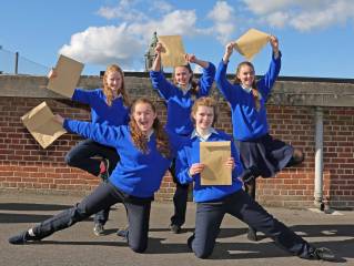 Colegios irlandeses - Meán Scoil Mhuire - Longford