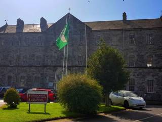 Colegios de Irlanda - Coláiste Mhichíl - Limerick