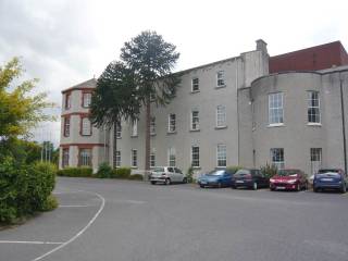 Terenure College