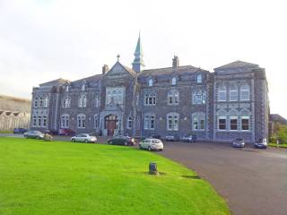 Cistercian College Roscrea - colegio cisterciense de Irlanda